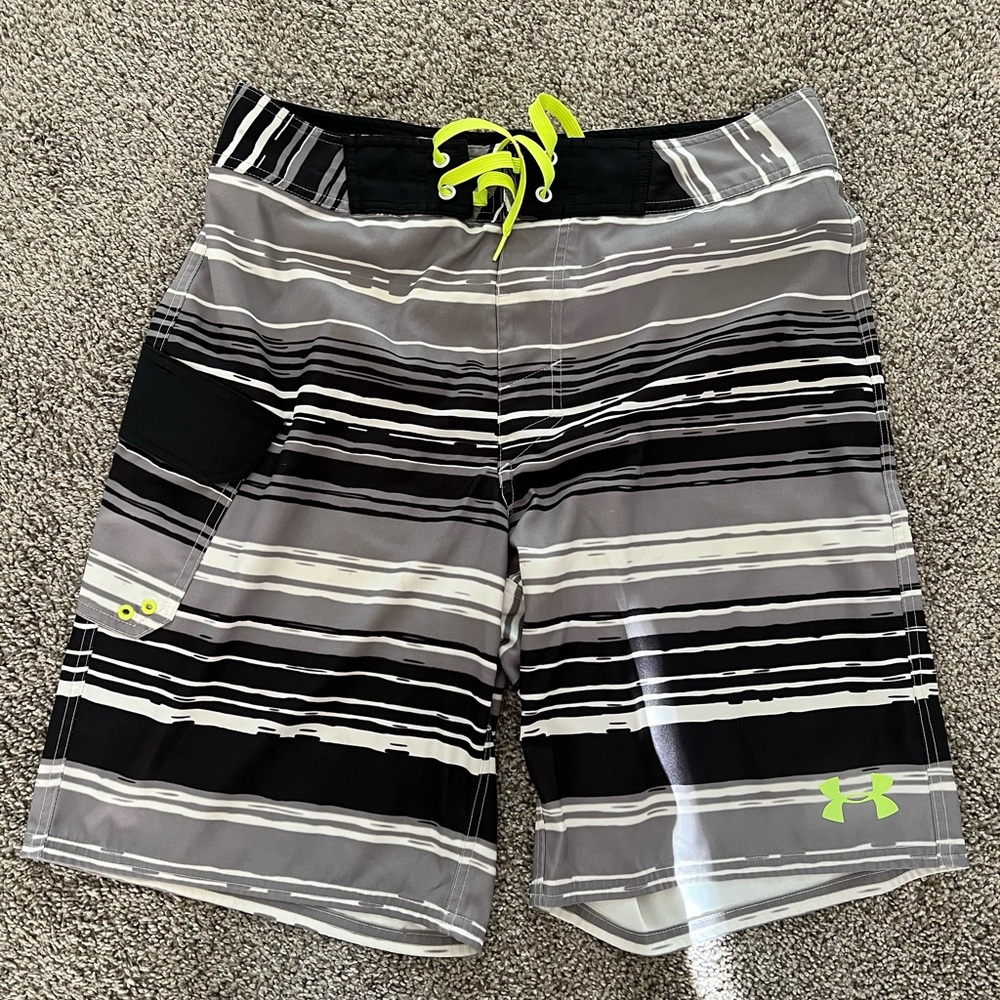 Under Armour Board Shorts Loose Fit